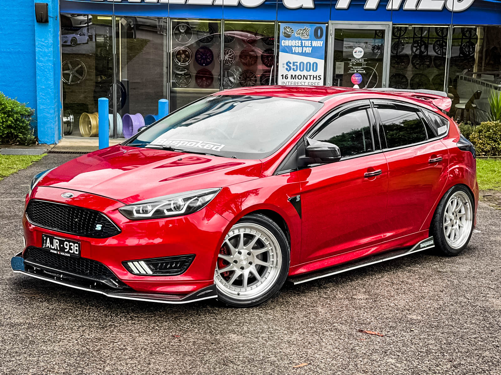 Ford Mag Wheels: Premium Range at Ozzy Tyres