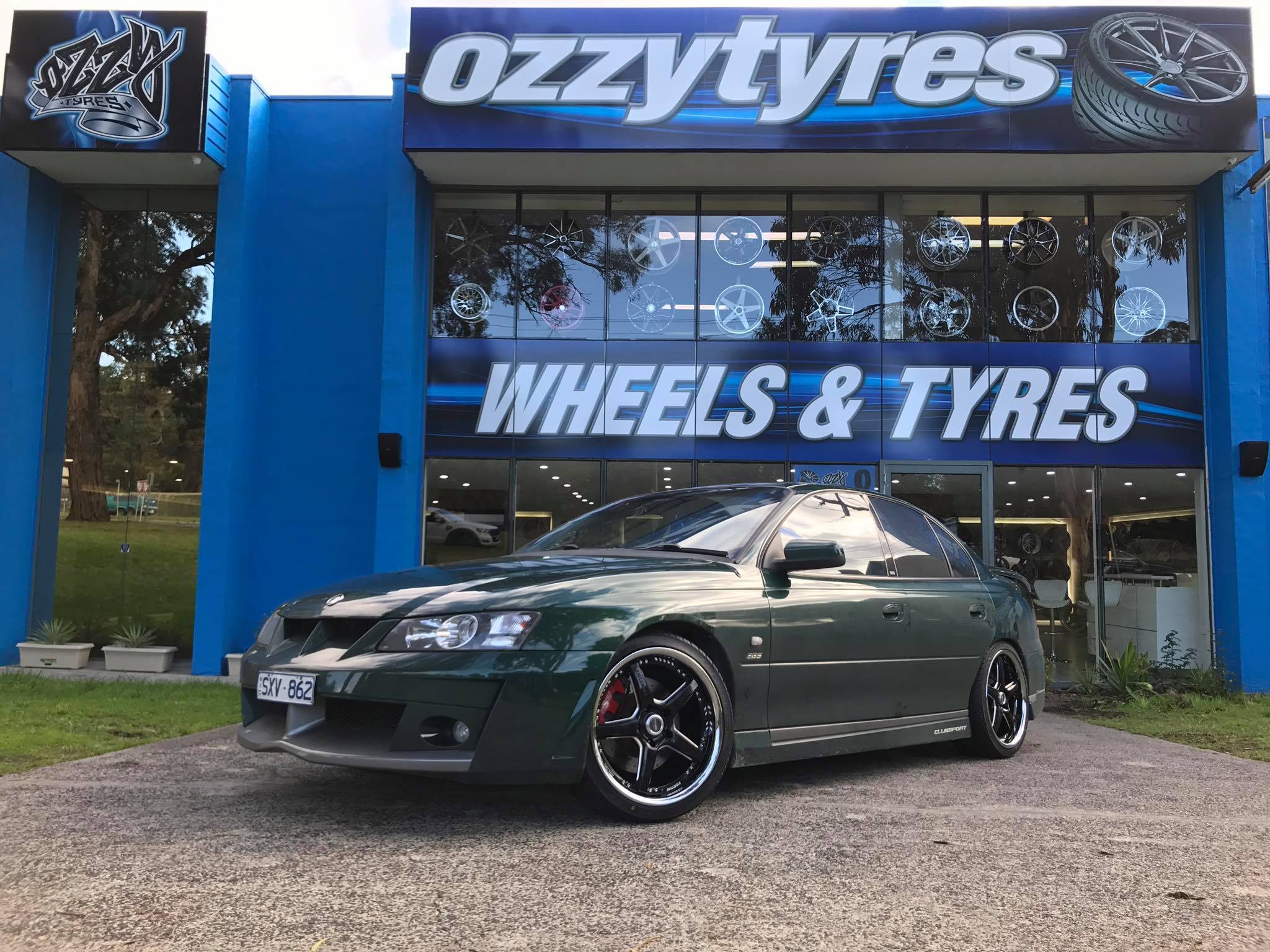 Vz Commodore Wheels Wheels Suitable For Holden Vz Commodores